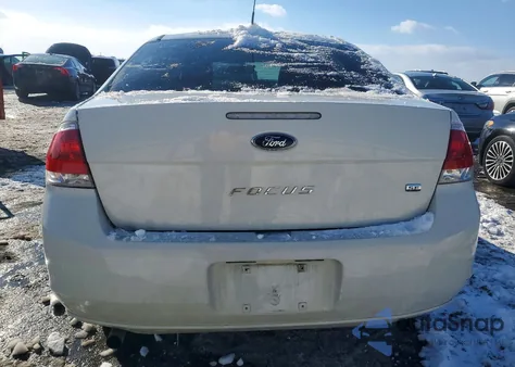 2010 Ford Focus z USA, uszkodzony, nr VIN 1FAHP3FN9AW239439